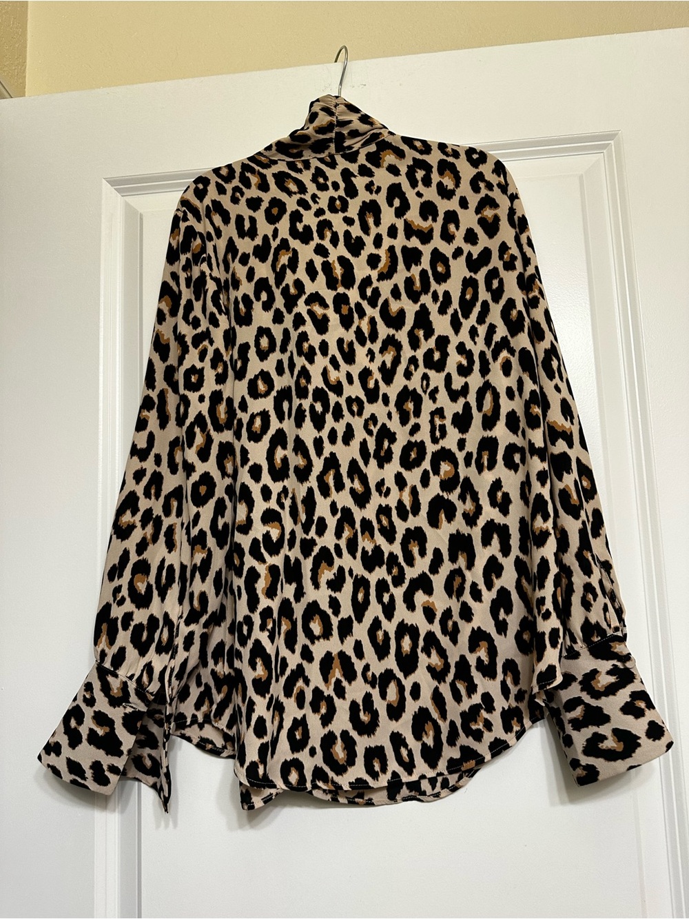 Ann Taylor Leopard Print Tie-Neck Blouse - Black & Tan Spots - Picture 2 of 3